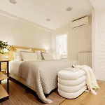 Апартаменти Heart Of San Sebastian⎮walk Score 99⎮3 Baths Сан-Себастьян