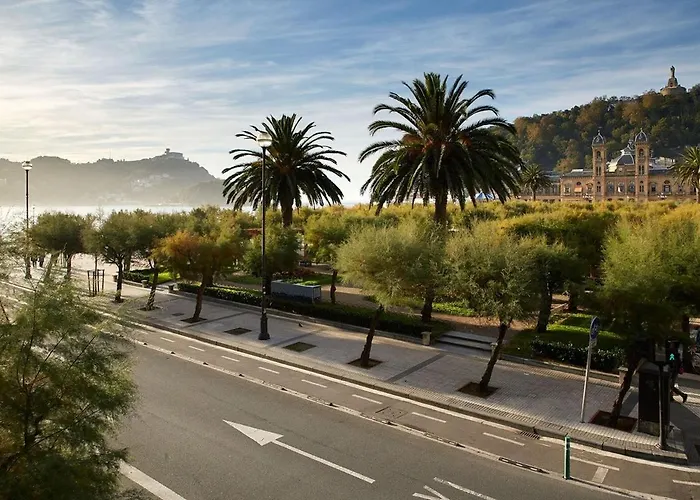 Heart Of San Sebastian⎮walk Score 99⎮3 Baths Apartamento *