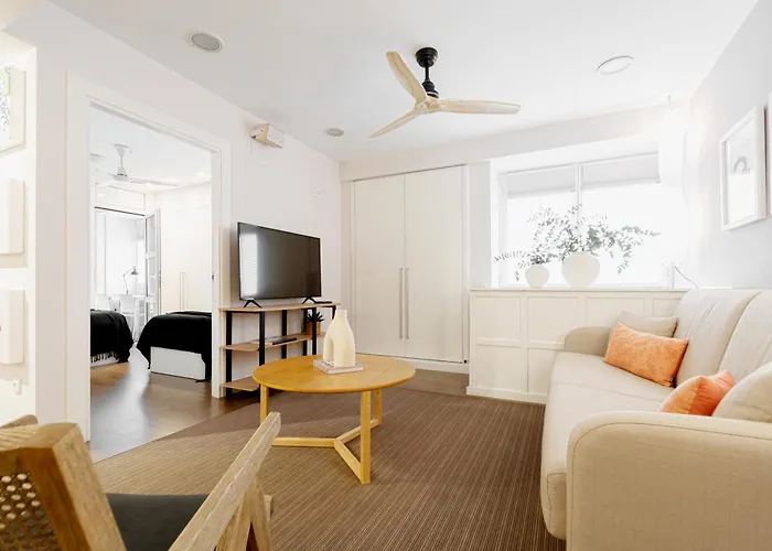 Heart Of San Sebastian⎮walk Score 99⎮3 Baths